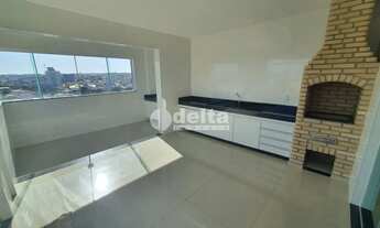 Imagem 7: Cobertura residencial disponível para locação e venda no bairro Tibery em Uberlândia - MG