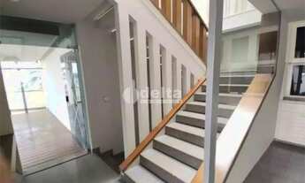 Imagem 3: Casa residencial disponível para locação no bairro Tabajaras em Uberlândia - MG