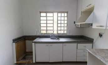 Imagem 3: Casa para alugar com 60m², 1 quarto com suíte, cozinha e 1 vaga de garagem