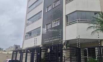 Imagem 2: Apartamento à venda em Taubaté, Vila das Jabuticabeiras, com 2 quartos, com 77 m²