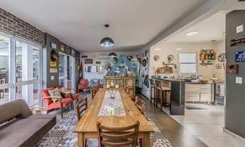 Imagem 5: Linda casa de condomínio de 3 dorms c/suíte, garagem p/ 3 carros. Infra completa