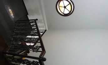 Imagem 5: Casa para aluguel e venda tem 320 metros quadrados com 5 quartos