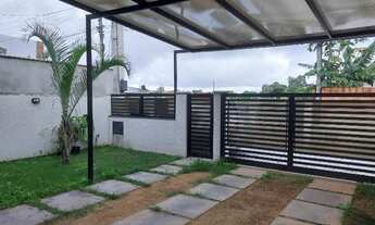 Imagem 2: Casa para Venda no bairro São João do Rio Vermelho, com acesso de 15 minutos da praia do M