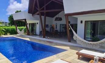 Imagem: Sou uma charmosa casa dentro de condomínio