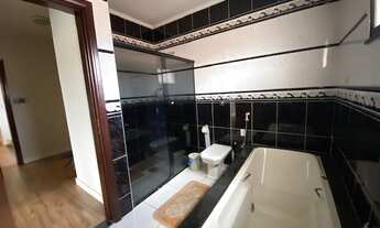 Imagem 6: Casa com três suítes e piscina à venda em Águas de São Pedro