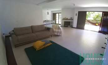 Imagem 7: Casa de condomínio para venda possui 205 metros quadrados com 5 quartos em Alto - Teresópo