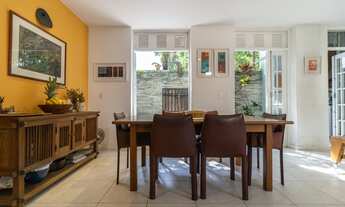 Imagem 2: Casa com 5 quartos e vaga, a venda no Humaitá