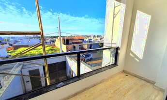 Imagem 6: Casa Estilo Sobrado com Alto Padrão de Acabamento no Bairro Alto Umuarama