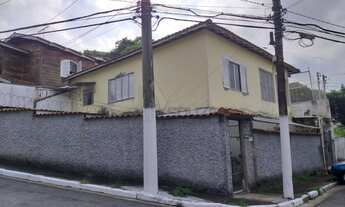 Imagem: 2 Casas no mesmo terreno pra venda na região