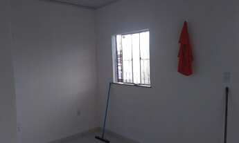 Imagem 3: Alugam-se kitnetes com excelente localização no João Paulo R$ 500,00