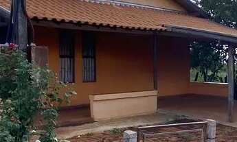 Imagem 3: CHÁCARA COM CASA DENTRO DA CIDADE - À VENDA