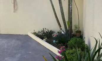 Imagem 2: Casa para venda com 115 metros quadrados com 2 quartos em Centro - Itaquaquecetuba - São P