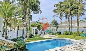 Imagem 2: Mansão Espetacular à Venda no Condomínio Jardim Acapulco - Guarujá Consulte outros imóveis