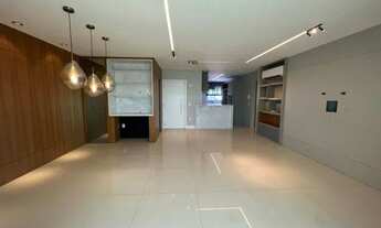 Imagem 3: Apartamento amplo com 3 suítes