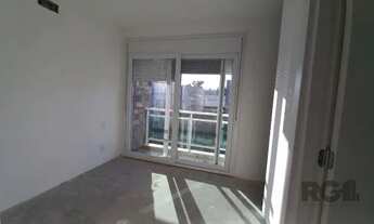 Imagem 2: PORTO ALEGRE - Casa Padrão - Lomba do Pinheiro