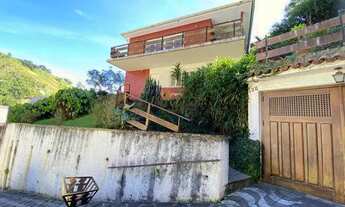 Imagem 3: Casa para Venda em Teresópolis, Parque São Luiz, 3 dormitórios, 1 banheiro, 1 vaga