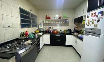 Imagem 5: Aluga Casa com 3 Quartos, 110m² por R$ 1.800,00 no Jardim Ipê