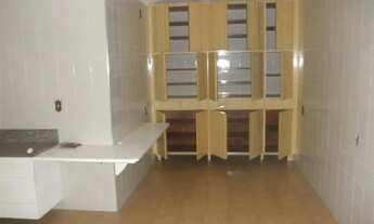 Imagem 2: Apartamento para aluguel possui 130 metros quadrados com 2 quartos em Ponta da Praia - San