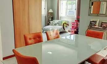 Imagem 2: Linda casa com piscina!