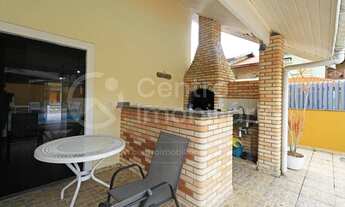 Imagem 4: CASA com piscina e 3 quartos em Peruíbe, no bairro Bougainvillee III