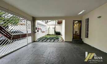 Imagem: Casa com 4 dormitórios à venda, 240 m²