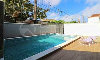 Imagem 4: CASA com piscina e 2 quartos em Peruíbe, no bairro Nova Peruíbe