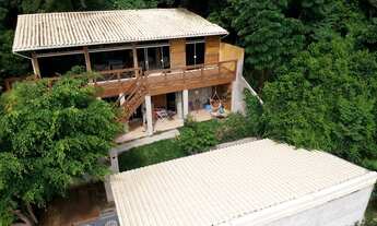 Imagem: DUAS casas autônomas sobre mesmo terreno