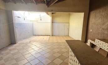 Imagem 7: Casa em Sobradinho quadra 2 com 3 quartos, 2 banheiros, 2 salas e garagem coberta