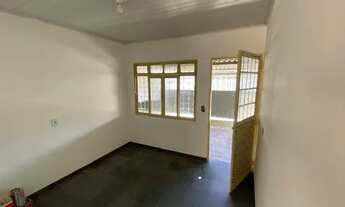 Imagem 4: Samambaia Sul próximo a vila olímpica casa desocupada aceita carro no negócio