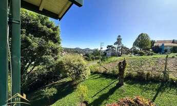 Imagem 4: Casa com três dormitórios sendo uma suíte. Bairro Pousada da Neve, Nova Petrópolis RS! Re