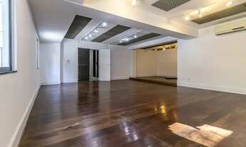 Imagem 3: Casa para venda com 670 metros quadrados com 6 quartos em Laranjeiras - Rio de Janeiro - R