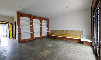 Imagem 2: Casa Comercial para aluguel tem 400 metros quadrados com 9 salas