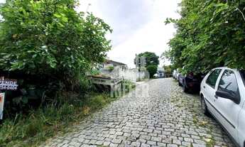 Imagem: Ote 362 m² em Declive com Vista para o