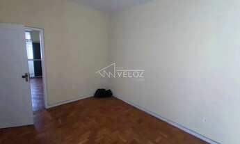 Imagem 4: Apartamento - Padrão / Residencial / Glória