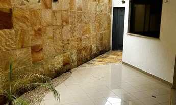 Imagem 3: Sobrado para venda tem metros quadrados com 4 quartos em Plano Diretor Sul - Palmas - TO