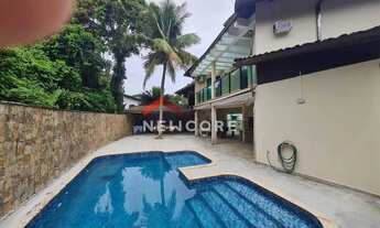 Imagem: Casa de condomínio em Praça X2 - Guaratuba