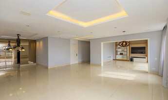 Imagem 2: Apartamento - 3 quartos- 2 suítes - 2 vagas - 256 m2 priv - Batel