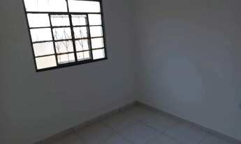Imagem 4: Excelente oportunidade casa térrea com 03 quartos no Aero Rancho