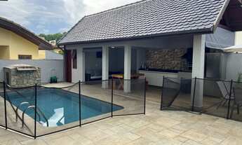 Imagem: Casa Alphaville 04 com 5 dts sendo 2 suítes