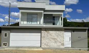 Imagem: Linda casa a venda em Apiacá!