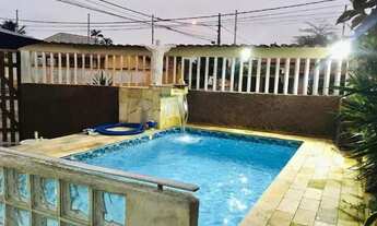 Imagem: VENDO ESSA CASA NO BAIRRO FLORES, PRÓXIMO