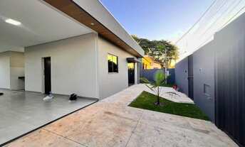 Imagem 3: OPORTUNIDADE IMPERDÍVEL! LINDA CASA ESPAÇOSA E COMPLETA (MF