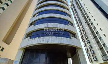 Imagem 5: Imóvel para venda possui 318 metros quadrados com 5 quartos