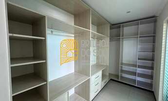 Imagem 6: Casa de Alto Padrão em Condomínio Fechado com 3 Suítes, Piscina e Segurança 24h