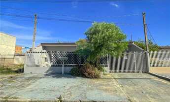 Imagem 2: Casa 4 Quartos vaga para 3 carros - Bairro Maracanã - Colombo