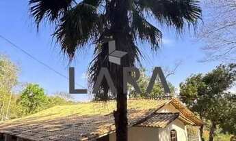 Imagem 7: Sítio em Betim (Bairro Cachoeira) 4 Quartos, Piscina, Vista de Lago e Segurança 24h