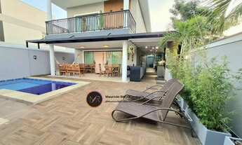 Imagem: Casa de luxo em condomínio no Camorim