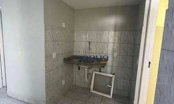 Imagem 7: Casa com 2 dormitórios à venda por R$ 200.000,00 - Siqueira - Fortaleza/CE