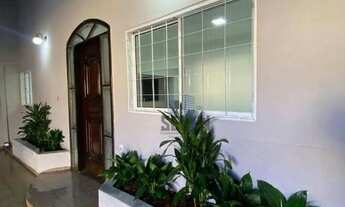 Imagem 2: Casa com 3 Quartos no Jardim Araruna Bauru Suíte e Edícula com Churrasqueira