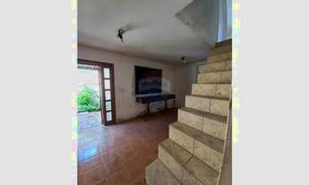 Imagem 6: Casa Ampla em Santa Tereza: Conforto e Oportunidade